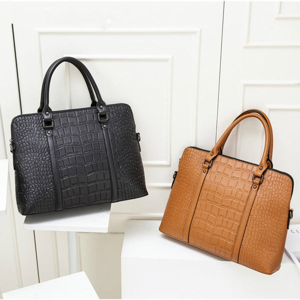 Porte Document Femme ?� Motif Croco Chic et Pratique �?? Belle & Sac