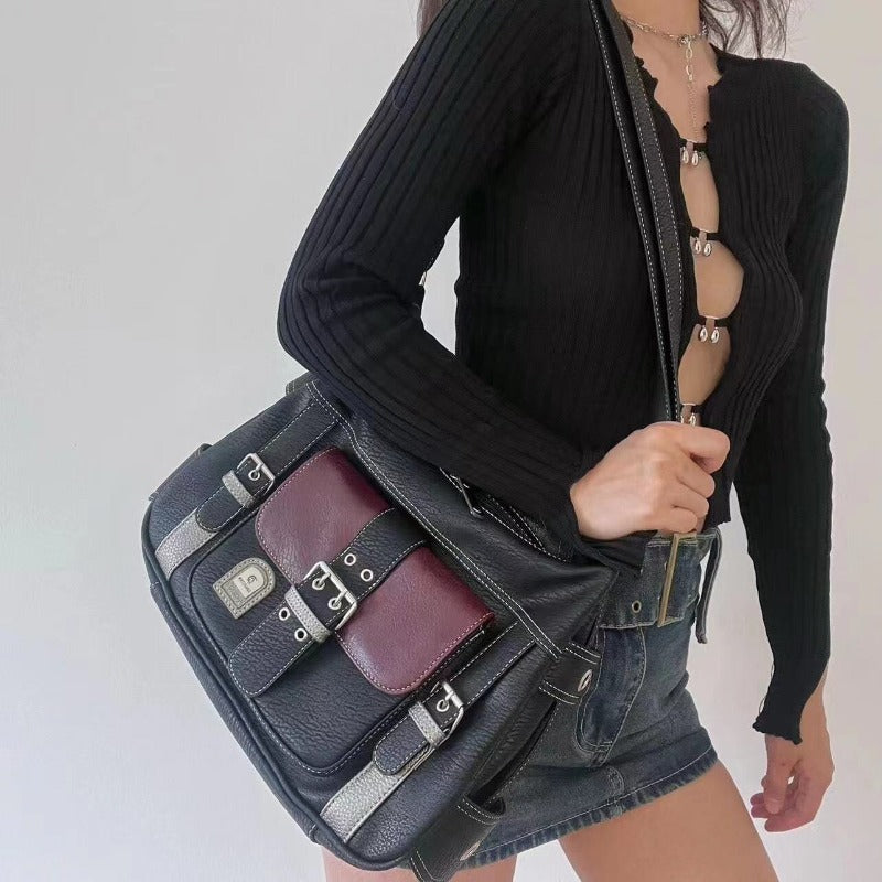 Sac Besace Femme Rétro Chic ┃ Cuir Lisse Élégant ┃ Bandoulière